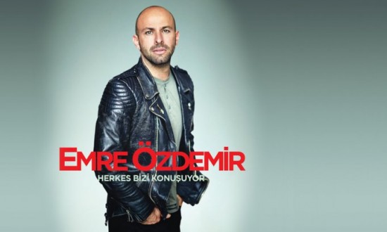 Emre Özdemir Yeni Albümü “Herkes Bizi Konuşuyor” İle Yükselmeye Devam Ediyor